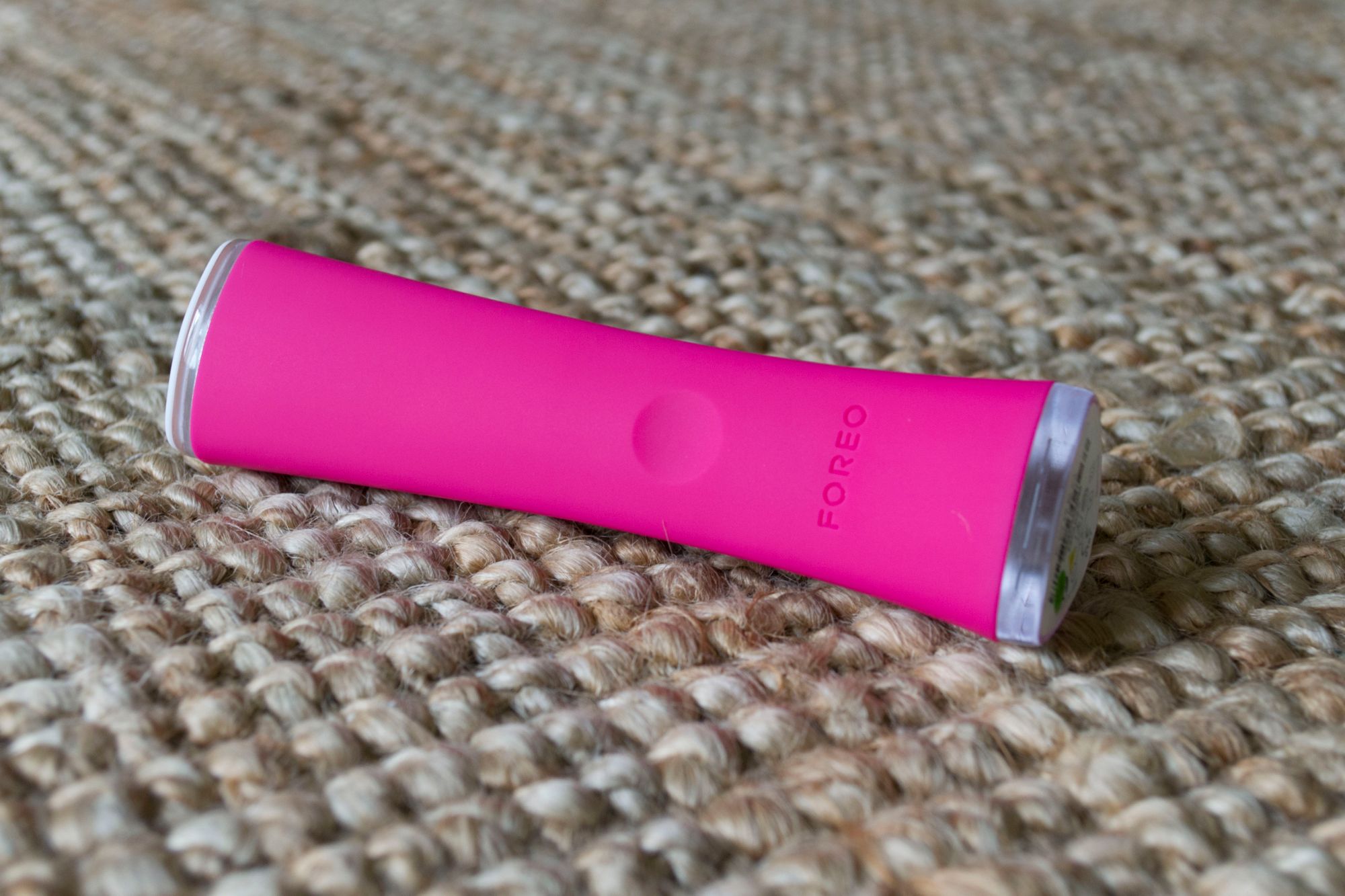 FOREO ESPADA Blue Light Acne Treatment Pen Review