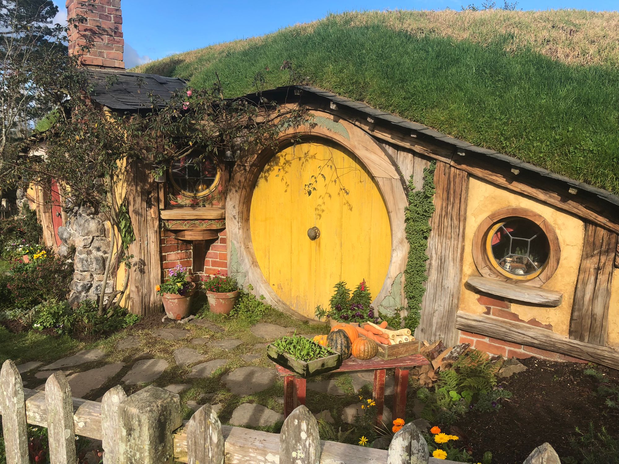 Hobbiton - A Day in the Shire